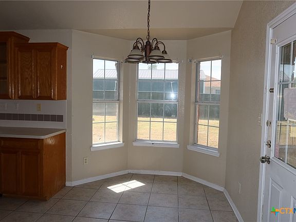 4th image of 4101 Adolph Ave