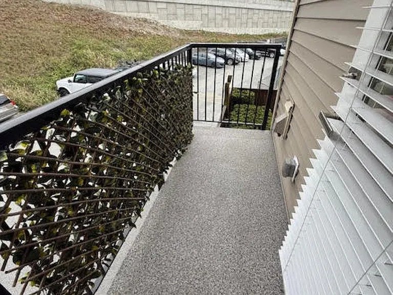 22327 River Rd — Photo 4