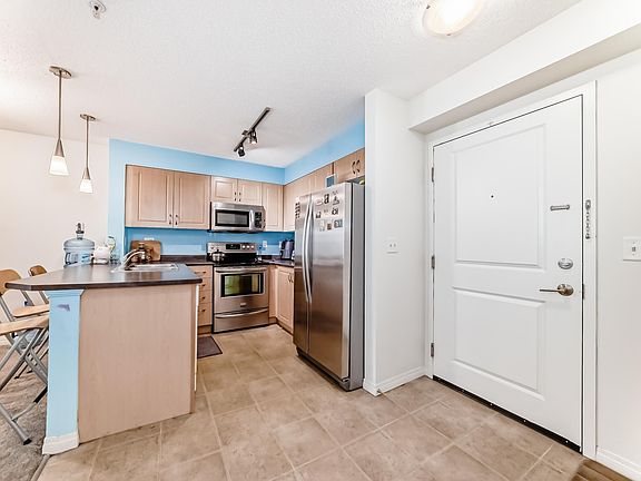 4th image of 11441 Ellerslie Rd SW #113