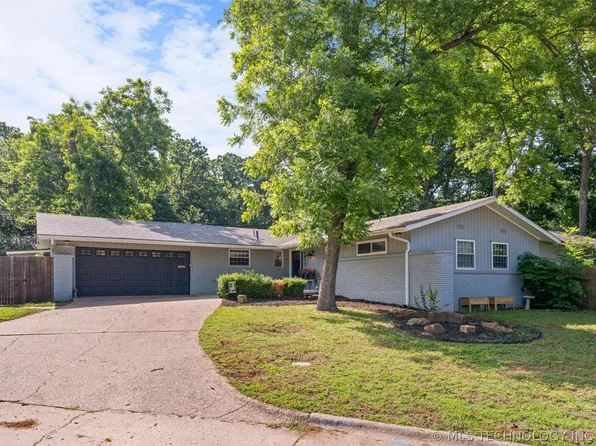 2811 Evergreen Ct, Bartlesville, OK 74006