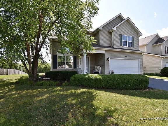 2nd image of 1348 Oakland Cir