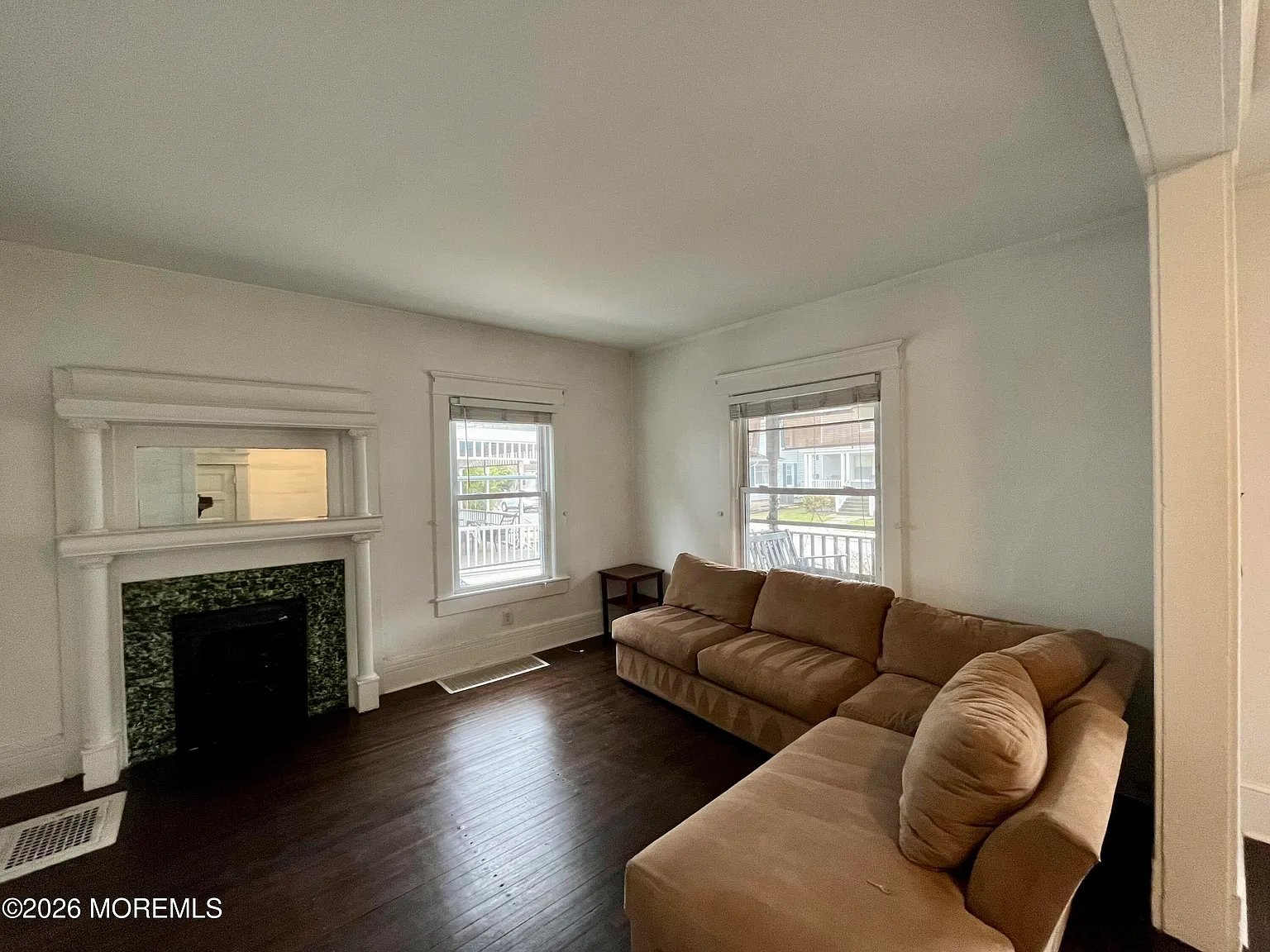 24 Waverly Pl — Photo 1