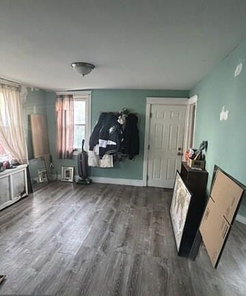 5th image of 36 S Sycamore Ave