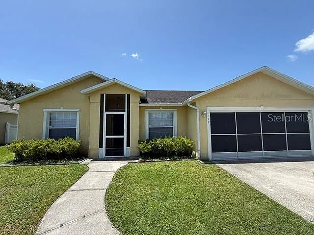 1157 Normandy Dr