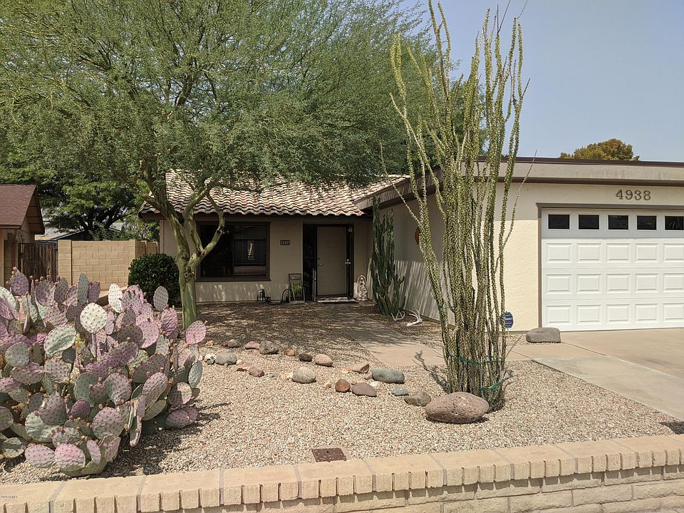 1st image of 4938 W Townley Ave