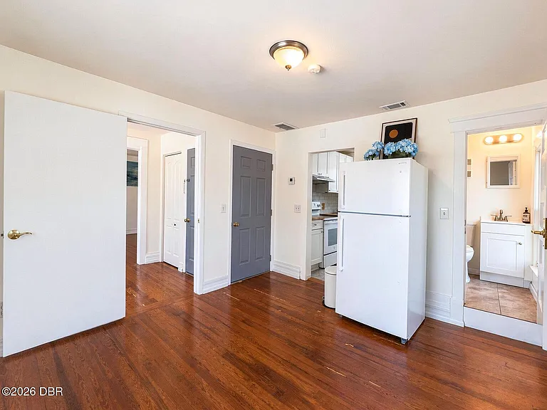 431 N Grandview Ave #C — Photo 13