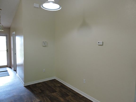 4th image of 178 Cabana Way