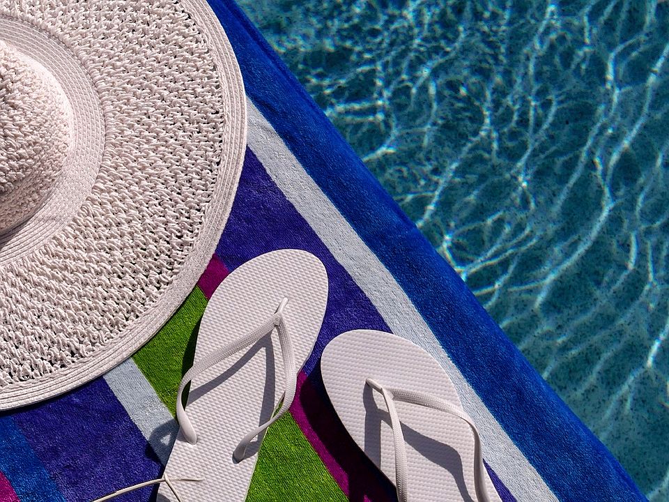 Enjoy our swimming pool.