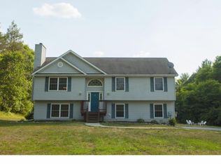 54 Guymard Tpke, Godeffroy, NY 12729