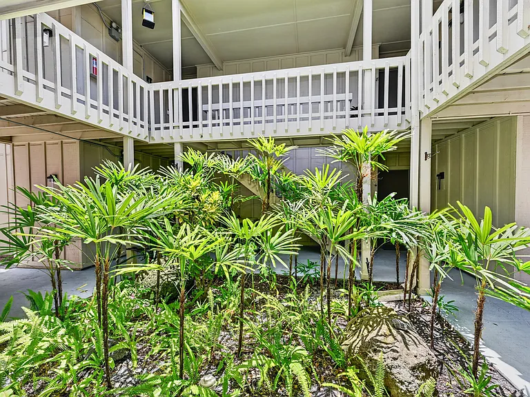 2220 Bahia Vista St #G4 — Photo 25