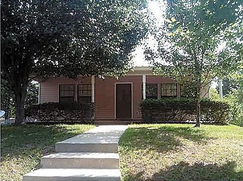 1st image of 18175 Derbes Dr