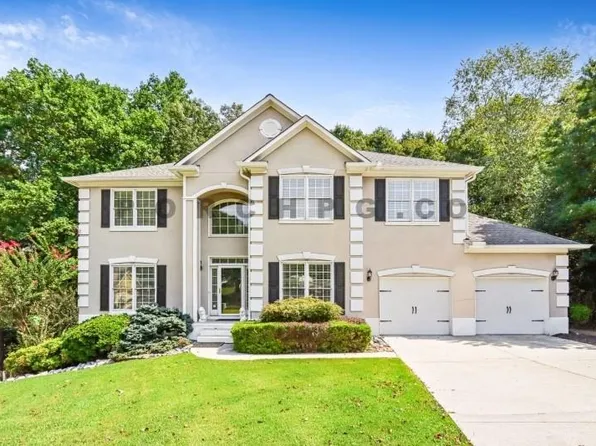 3210 Kittiwake Cir, Peachtree Corners, GA 30092