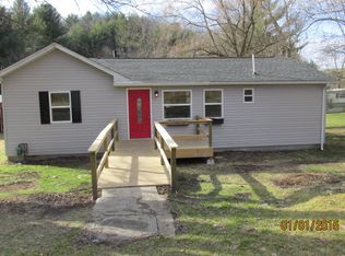 159 McCool Ln, Beckley, WV 25801