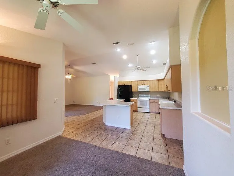 7105 N Blue Sage — Photo 4