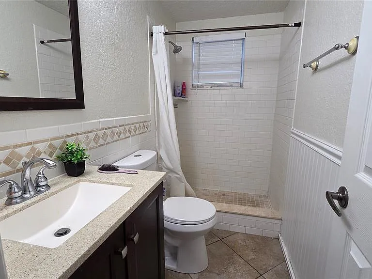 7340 Brentwood Dr — Photo 25
