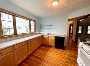 23 Renfrew St, Medford, MA 02155