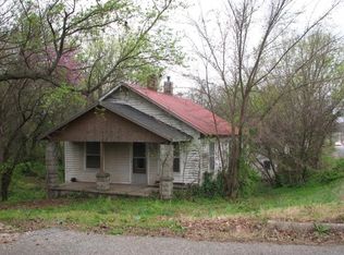 105 S Pennsylvania St, Granby, MO 64844