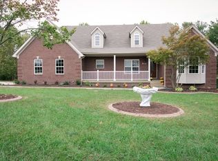 165 Stoneview Ct, Fisherville, KY 40023