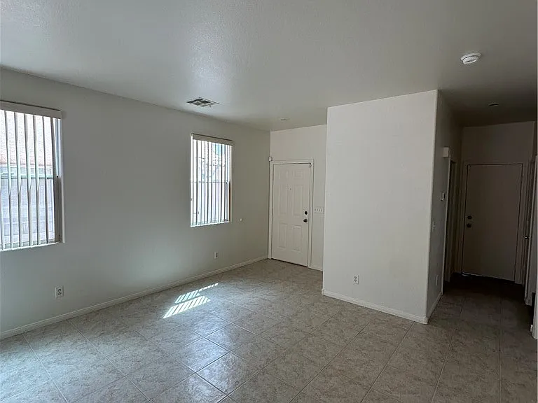 11056 Piedmont Valley Ave — Photo 8