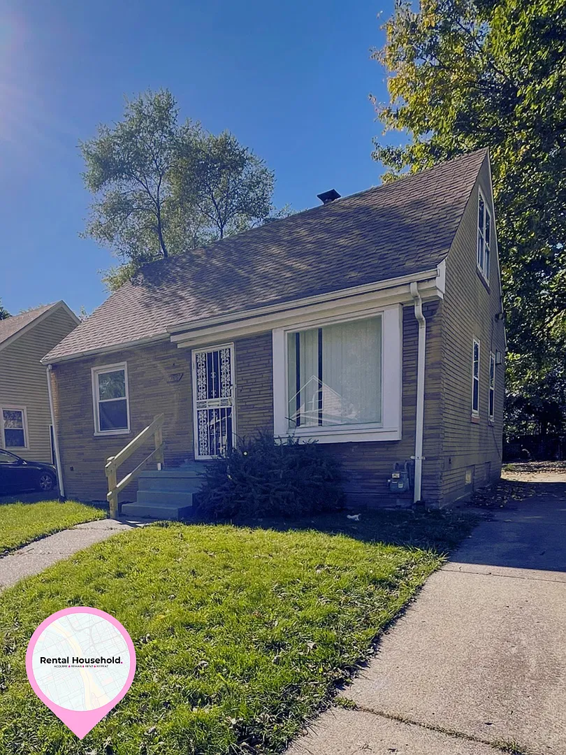 Your Next Home Awaits! Charming 3-Bedroom Detroit Home! — Photo 4