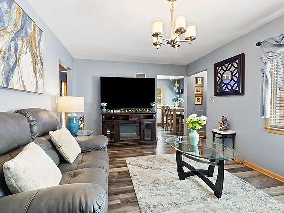 4th image of 3668 South 16th STREET