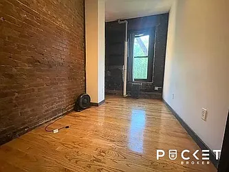 Rented by PocketBroker Inc