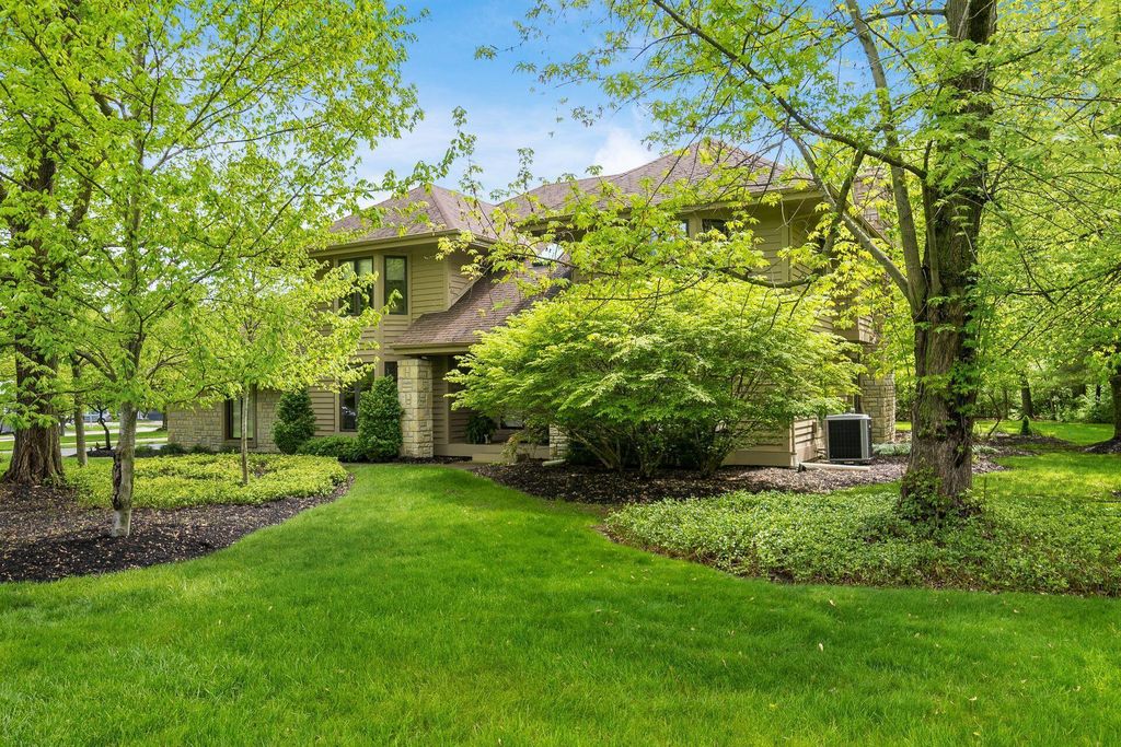 Real estate listing image