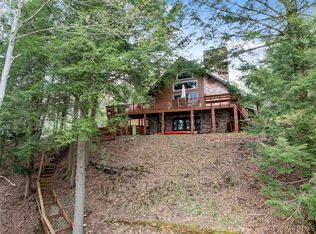 9039 Woods Rd, Remsen, NY 13438