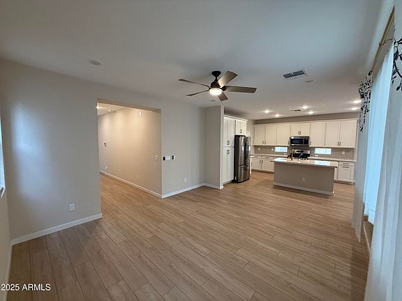 3rd image of 2847 S Central Dr