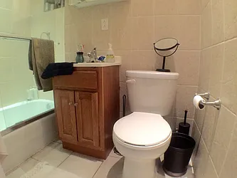 Rented by Kahen Properties