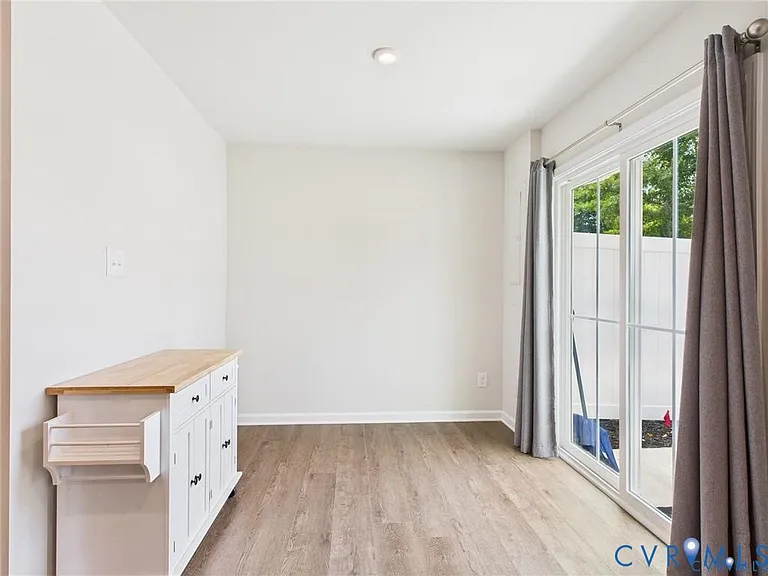 5409 Canterbury Ridge Way — Photo 7