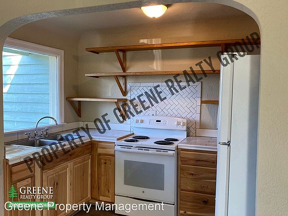 2nd image of 1608 7th Ave SE