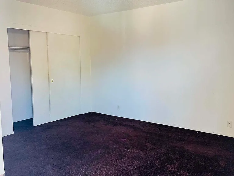 336 Riverdale Dr #9 — Photo 7