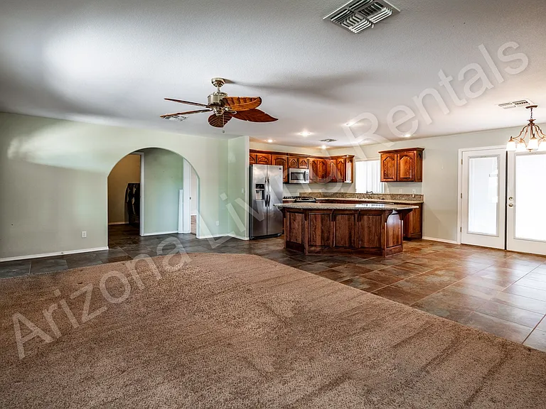 1714 Florence Ave — Photo 6