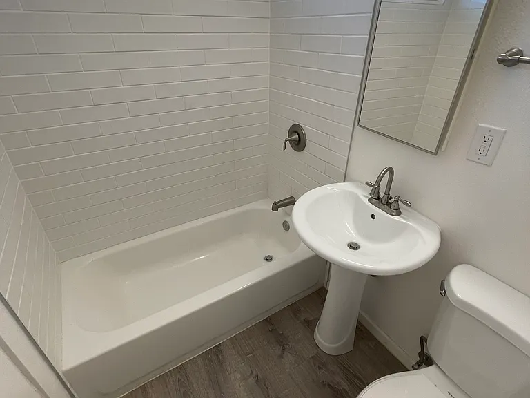 4312 N 12th St #2 — Photo 10