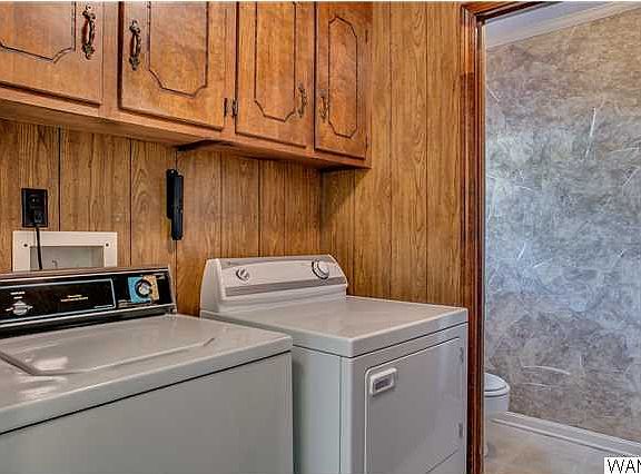 5th image of 12743 Country Ln