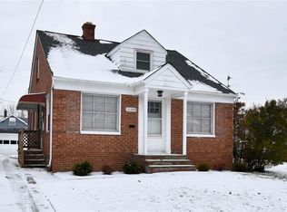 21200 Tracy Ave, Euclid, OH 44123