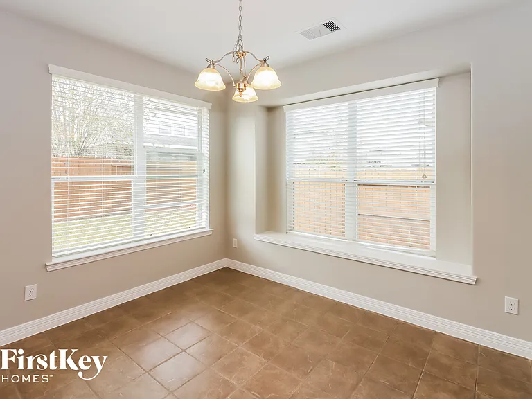 10911 Visconti Ct — Photo 5