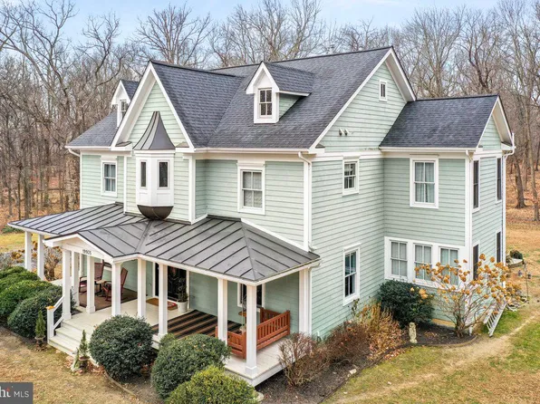 19935 Foggy Bottom Rd, Bluemont, VA 20135