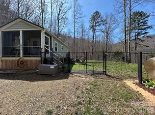 73 Bear Oat Trl, Franklin, NC 28734