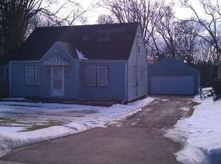 932 Franklin Grove Rd, Dixon, IL 61021