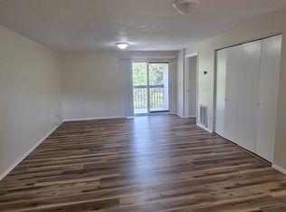 30 Dion Ct APT 4, Ashland, OR 97539