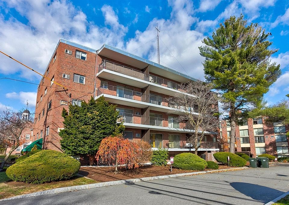 1st image of 995 Massachusetts Ave APT 505