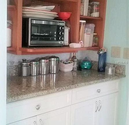 3rd image of 6641 Harbor Dr