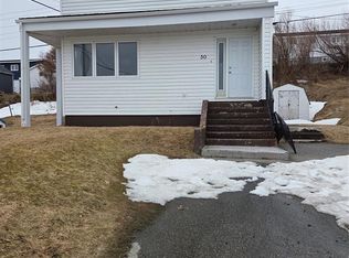 30 Bay St, Grand East, NL A0M1C0