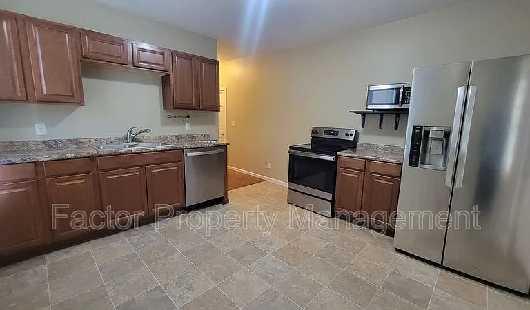 730 N Broad St — Photo 7