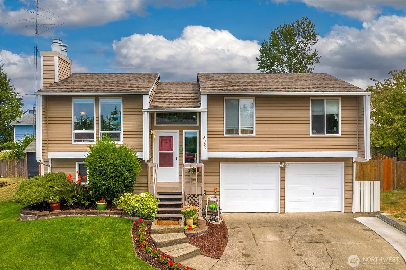 5055 35th Street NE photo 1