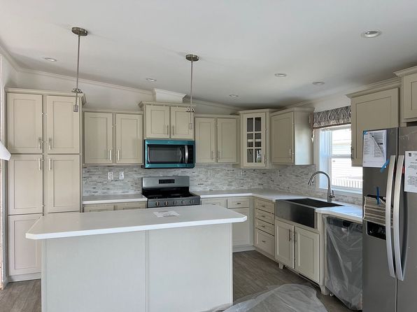 23 Hidden Valley Dr