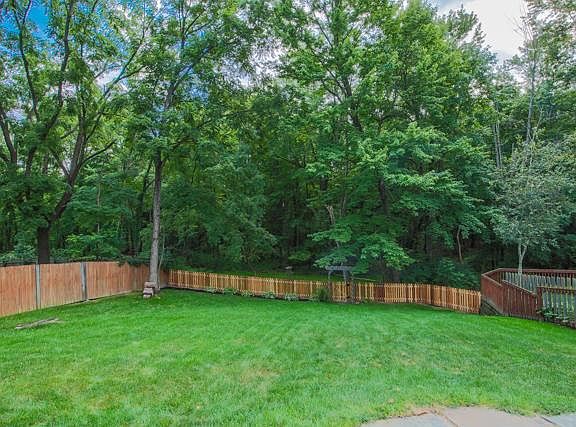 5th image of 8589 Priestley Dr