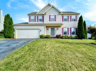 1140 Juniper Dr, York, PA 17408
